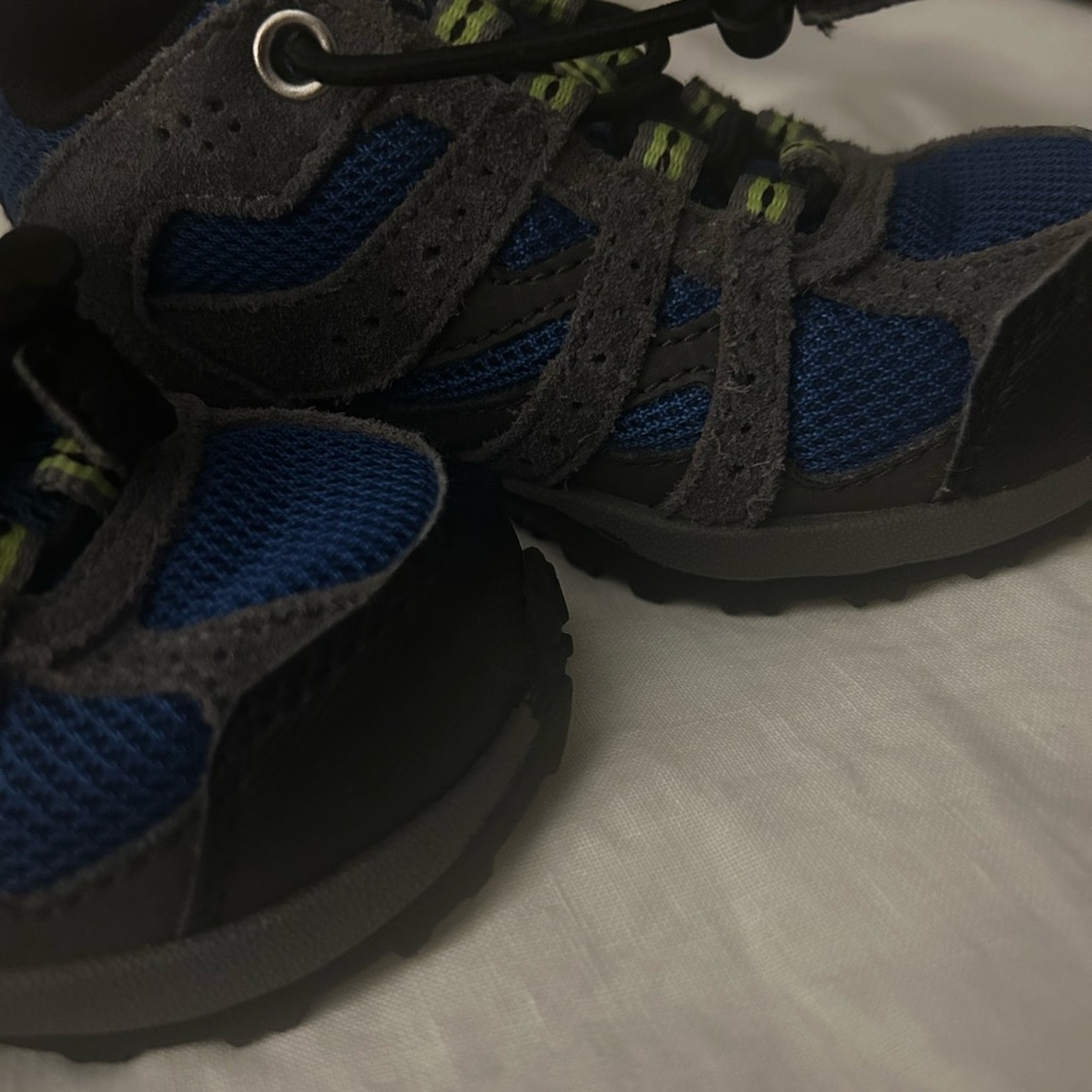 Columbia Kids' Sneakers in Blue and Gray